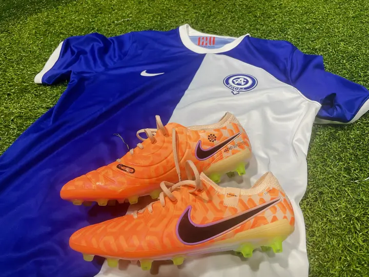 布莱顿今夜扳平良机，志在社区盾名次提升，底气十足，年轻球员得到机会(广岛三箭vs福冈黄蜂)