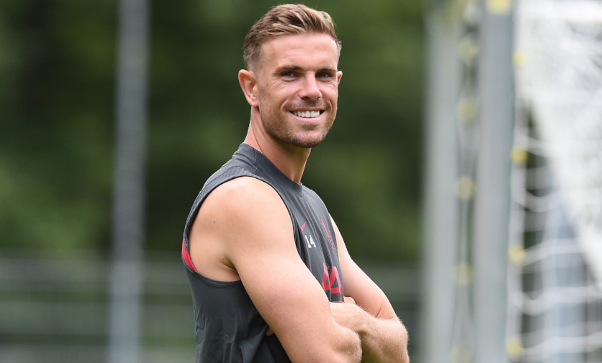 布莱顿今夜扳平良机，志在社区盾名次提升，底气十足，年轻球员得到机会(广岛三箭vs福冈黄蜂)